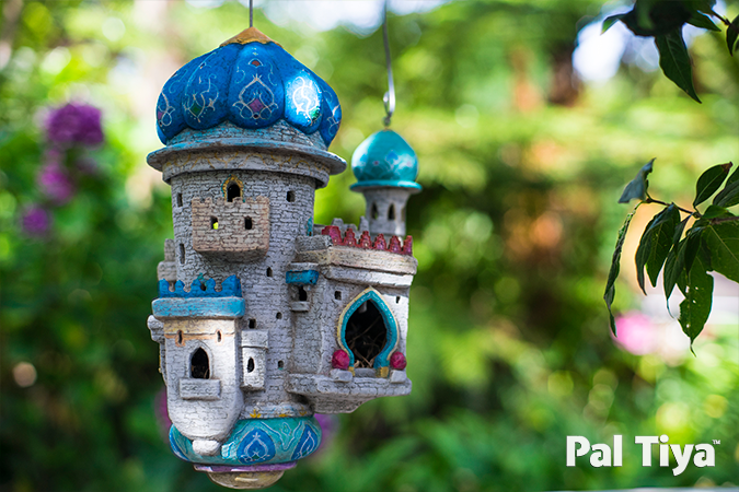 Aladdin-Castle-Decorative-Birdhouse